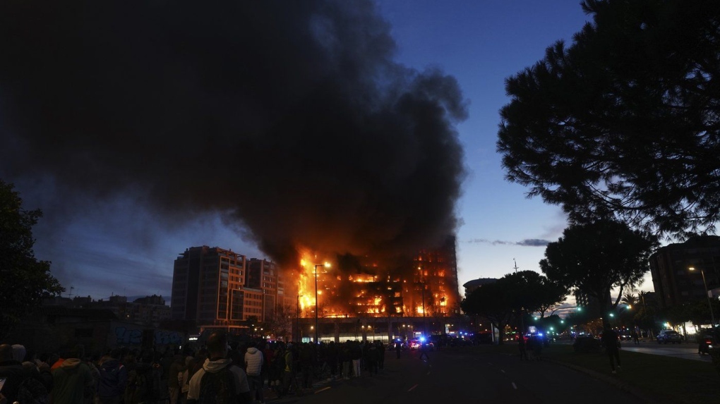Incendio en España: 4 muertos en incendio de edificio residencial