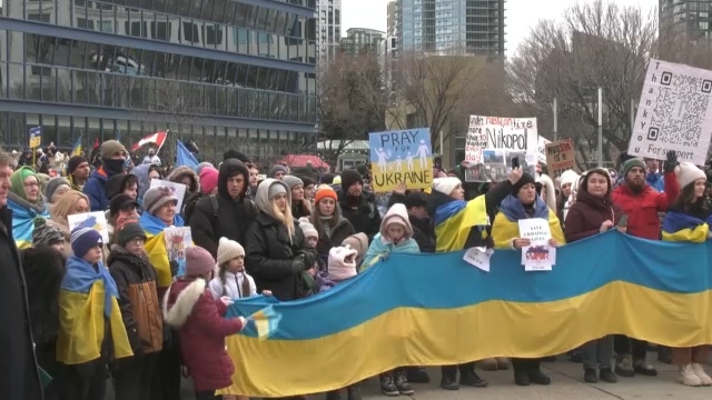 Calgary’s Ukrainian community commemorates second anniversary of Russian invasion