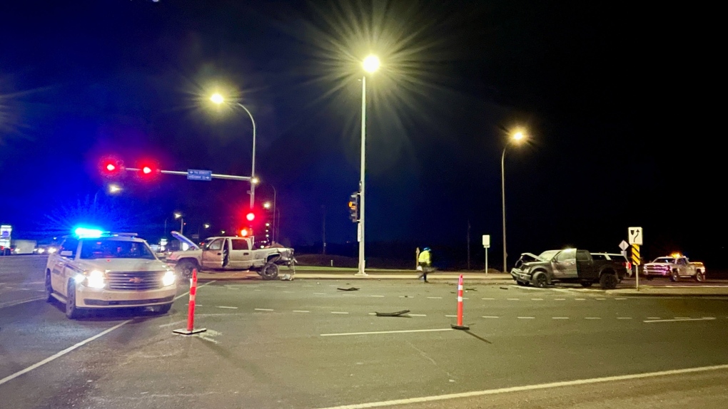 2 hospitalized in Fort Saskatchewan crash caused by drunk driver: RCMP