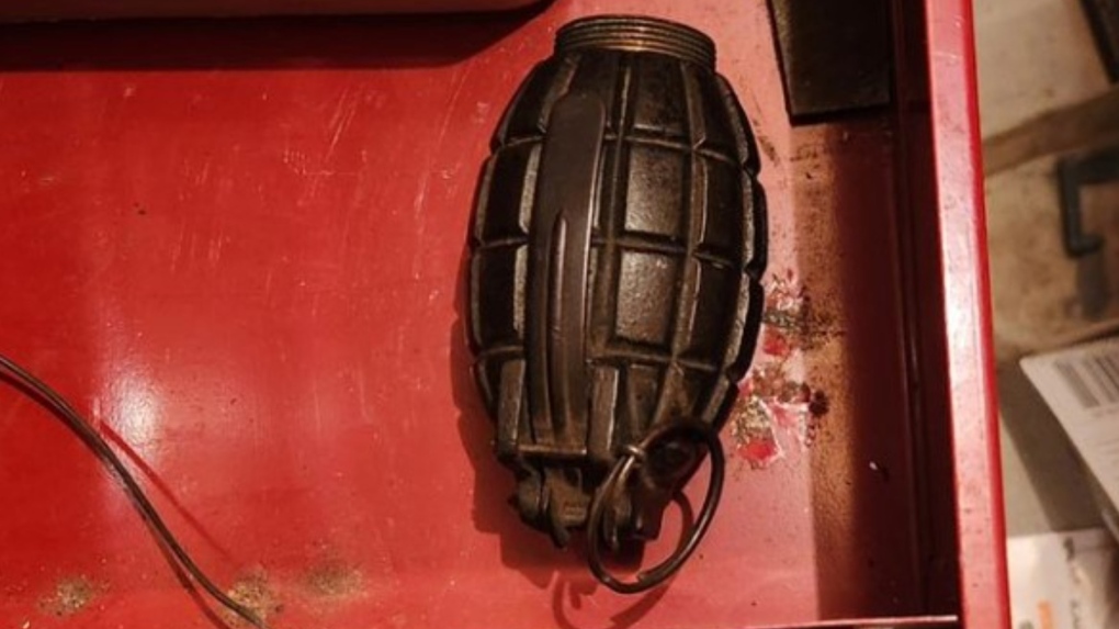 Woman finds live grenade while cleaning out deceased father's home in Knowlton, Que.