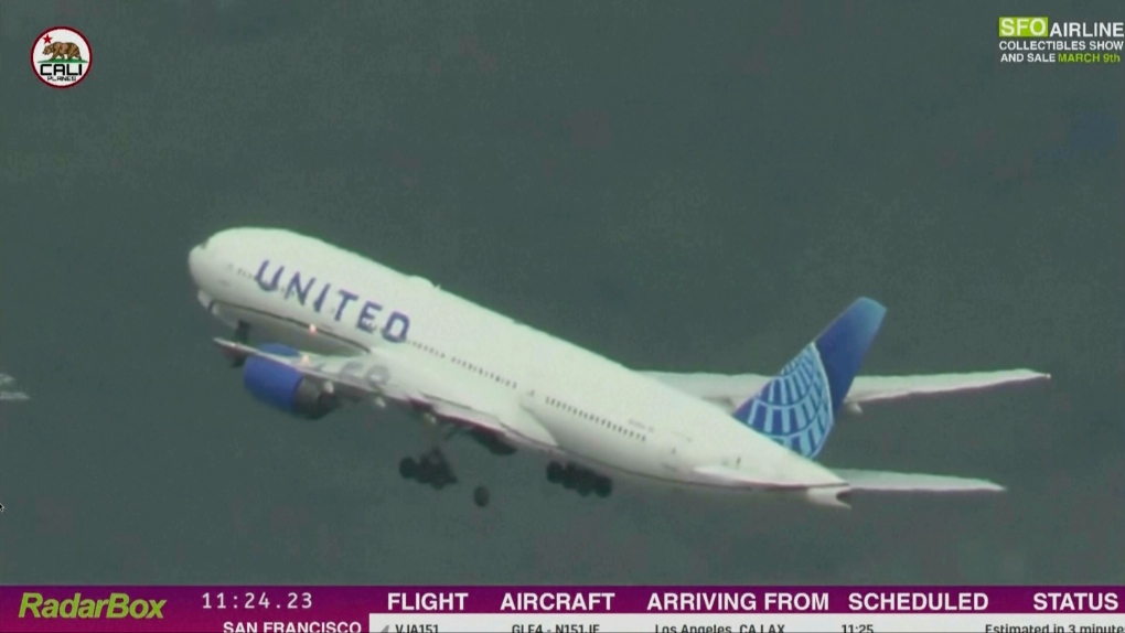 United Airlines pierde un neumático durante el despegue