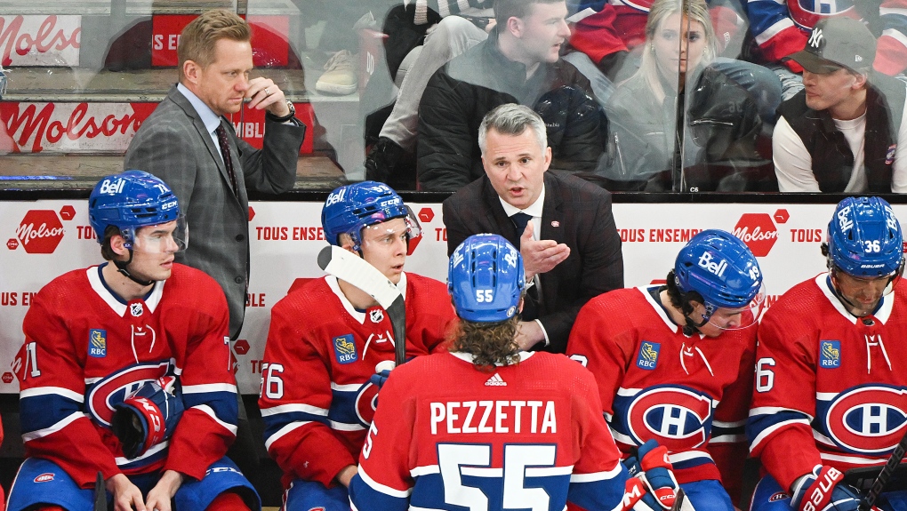 Canadiens exercise option on head coach Martin St. Louis' contract