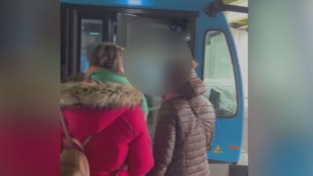 STM driver tosses everyone off city bus after one passenger allegedly raises voice