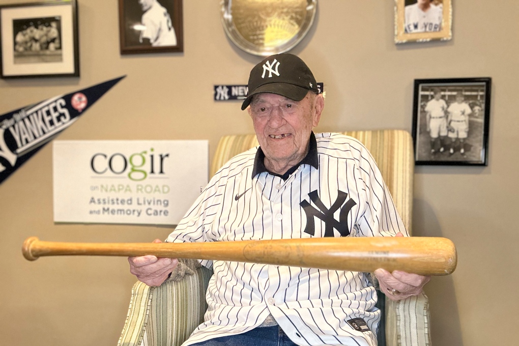 He replaced Mickey Mantle. Now baseball’s oldest living major leaguer is turning 100