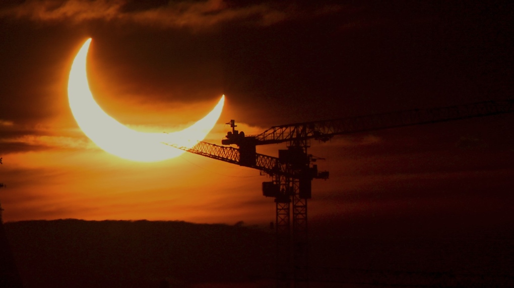De eclips in Ontario zal leiden tot verlies van zonne-energie: Minister van Energie