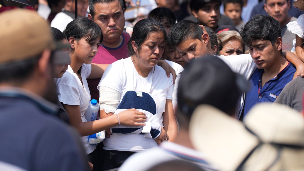 A mayoral candidate and 5 other people killed in gunfire at a campaign rally in southern Mexico