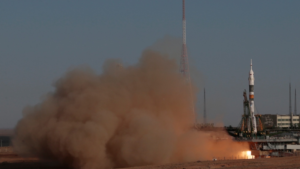 Soyuz-FG rocket launches with the TMA-06M.