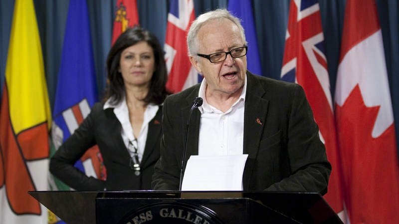 Canadian actress Wendy Crewson (ReGenesis) looks on as she is joined by Eric Peterson (Corner Gas) during an ACTRA news conference on Parliament Hill in Ottawa on Tuesday Nov. 16, 2010. (Sean Kilpatrick / THE CANADIAN PRESS)