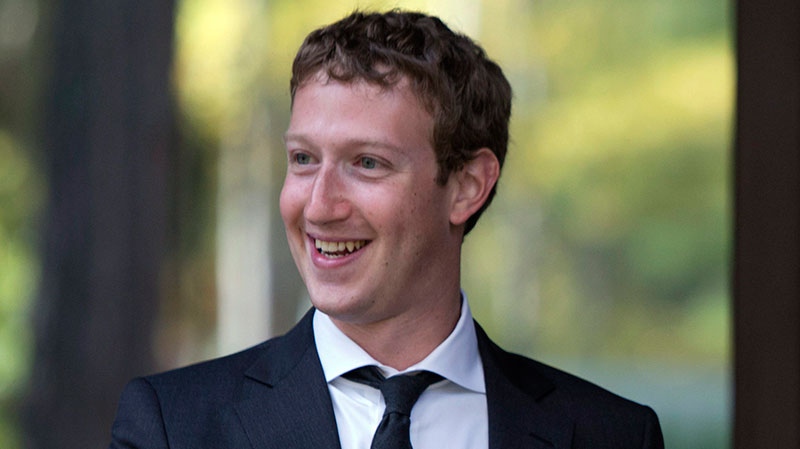 Zuckerberg donates money to charity 