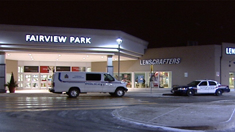 Waterloo Regional Police are called to a Kitchener jewelry store following a robbery on December 1st, 2010.