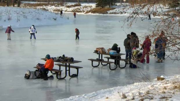 A new outdoor skating rink in Riverbend 