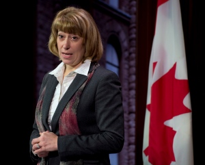 Ontario Education Minister Laurel Broten speaks to reporters in Toronto on Thursday, Jan. 3, 2013. (Frank Gunn / THE CANADIAN PRESS)