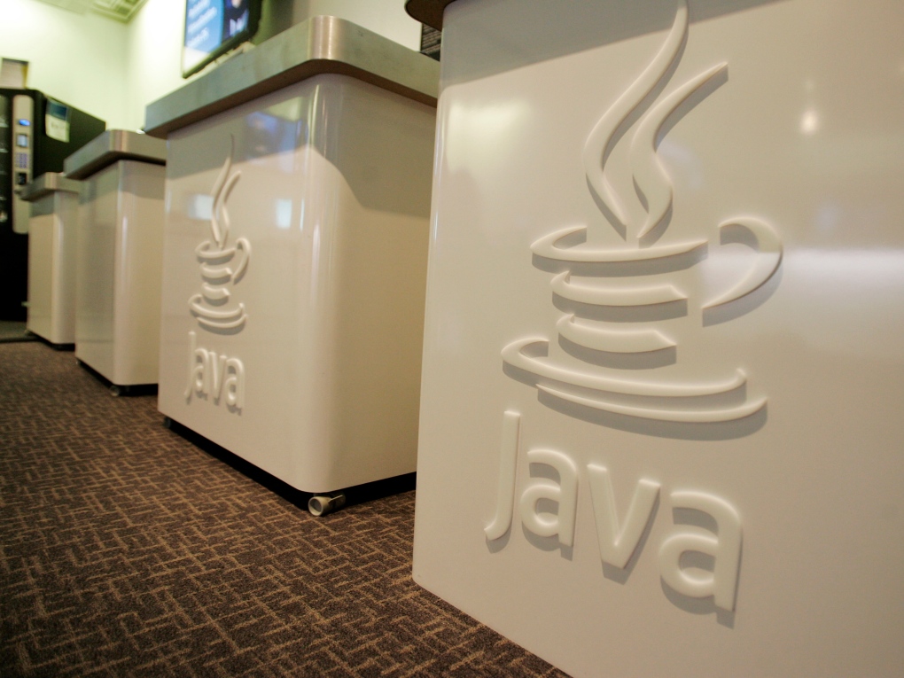 U.S. officials warn of Java security bug