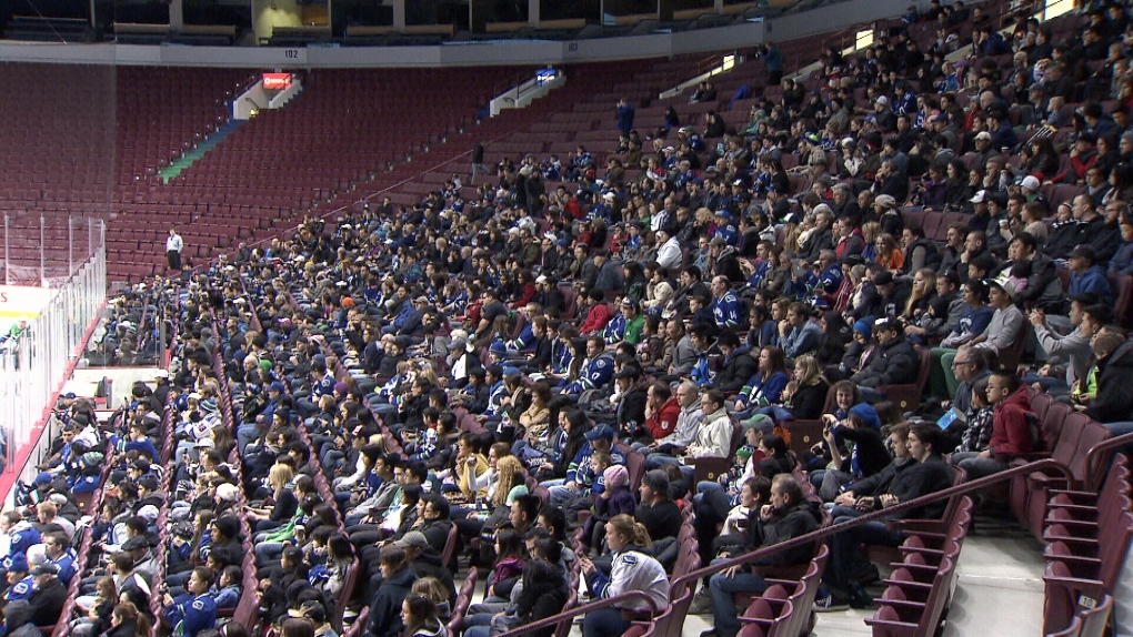 Canucks fans at training camp