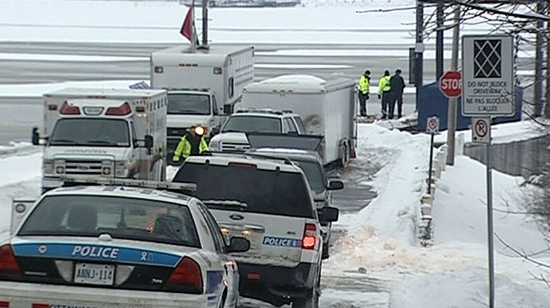 Police bodies found Ottawa River 