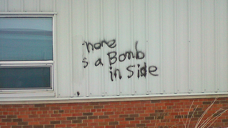 Lacombe bomb threat