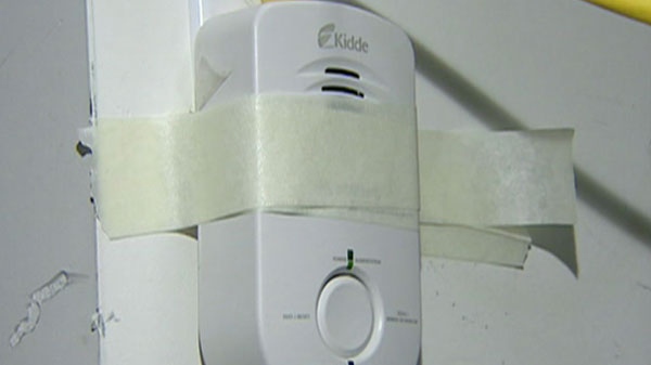 An alert from a carbon monoxide detector forced the evacuation of a Saskatoon apartment building Fri