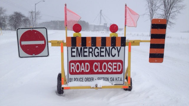 Winter weather has made driving conditions difficult and caused crashes and road closures in Huron County, Ont. and surrounding areas on Friday, Feb. 1, 2013. (Scott Miller / CTV London)