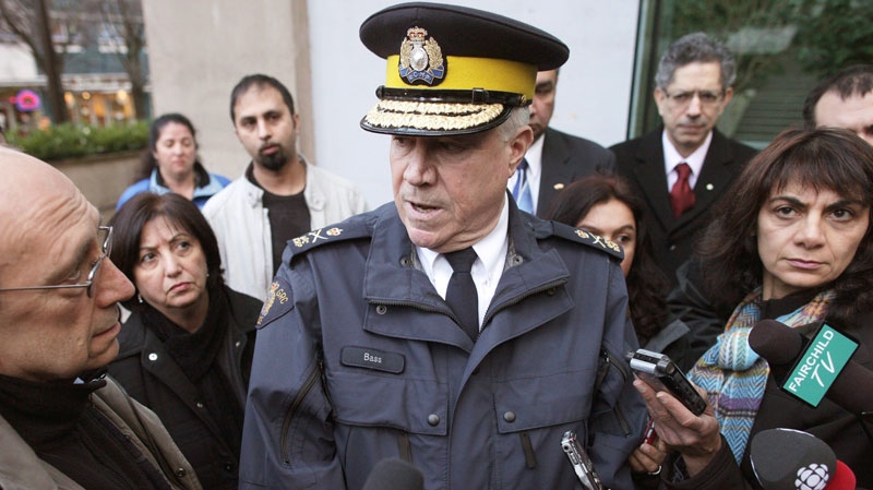 RCMP Deputy Commissioner Gary Bass speaks to media outside B.C. Supreme Court in Vancouver, B.C. on January 7, 2011. (Simon Hayter / THE CANADIAN PRESS)