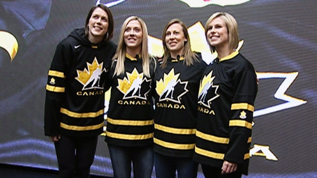 Team Canada: Black and yellow a tribute 