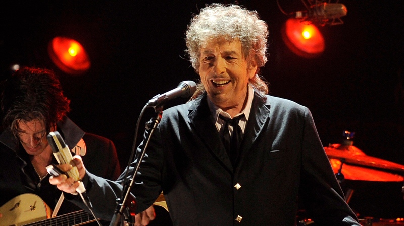 Bob Dylan voted into Academy of Arts and Letters