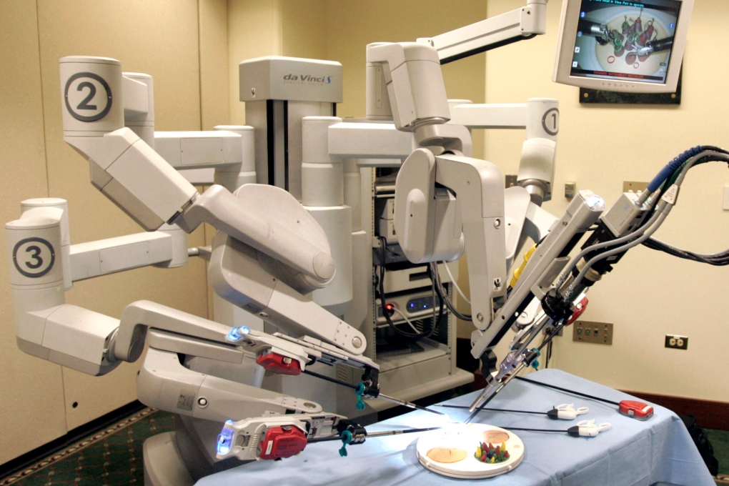 Robot hysterectomy not best option for most women