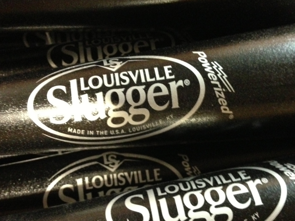 Louisville Slugger unveils new logo and bats