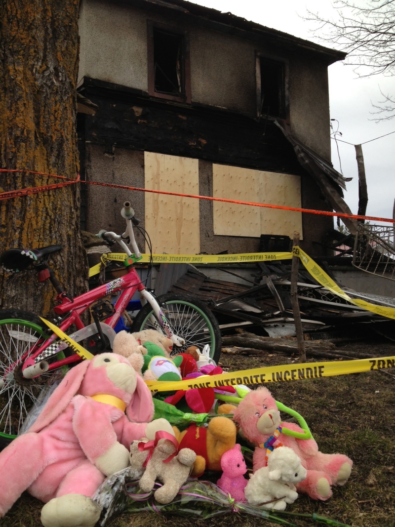 Two children have died in a house fire in Thurso, Quebec, on Wednesday, Apr. 17, 2013.(CTV Ottawa / Jim O'Grady)
