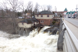 Ontario's cottage country sees record floods