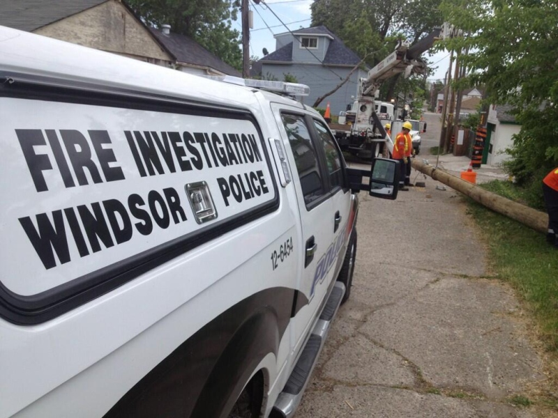 Windsor police investigate a suspicious garage fire at 429 Parent Ave., in Windsor, Ont., on Tuesday, May 21, 2013. (Chris Campbell / CTV Windsor)