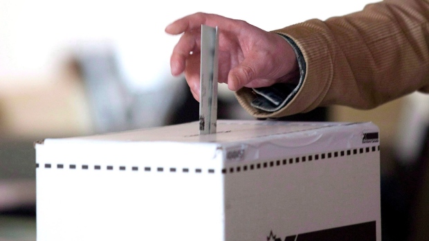 Canadians heading to the polls to choose next federal government