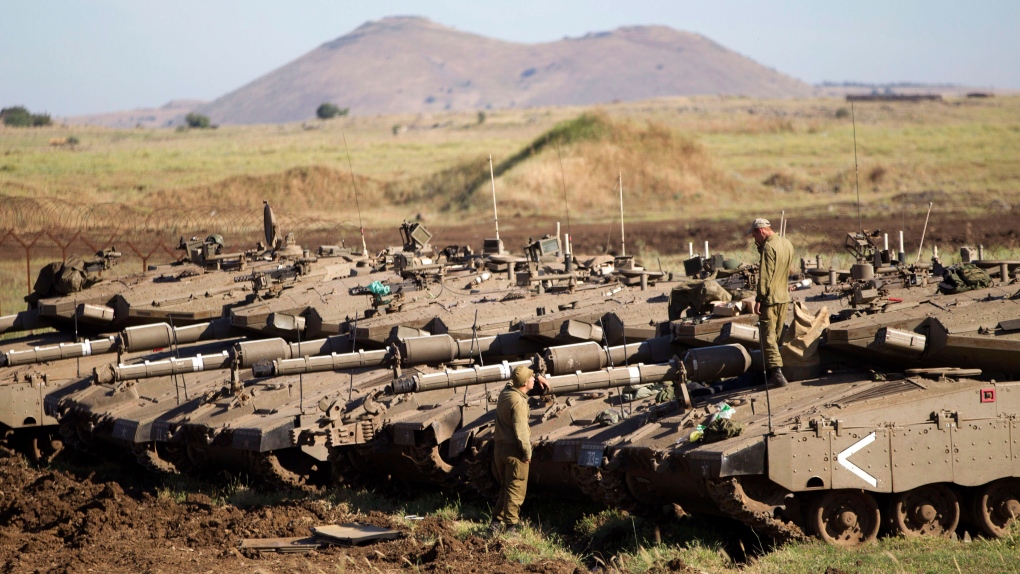 Israeli soldiers in the Golan Heights, May 2013