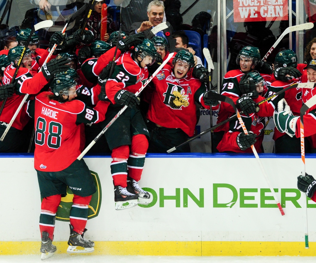 Nathan MacKinnon reflects on time with Mooseheads at jersey