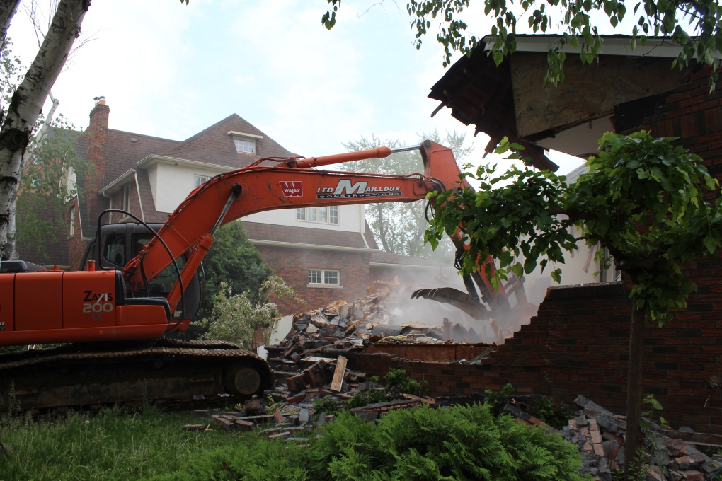 Askin Avenue demolition