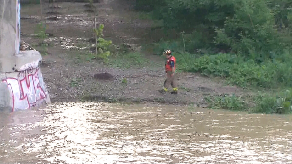 Man swept away in Humber River