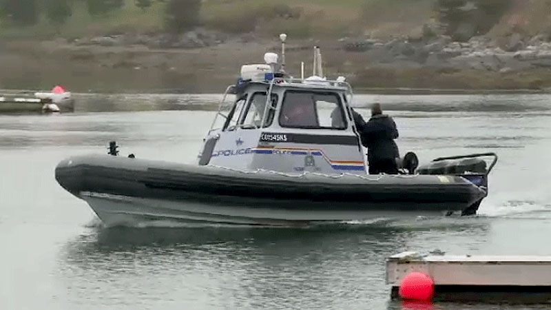 search for missing boater