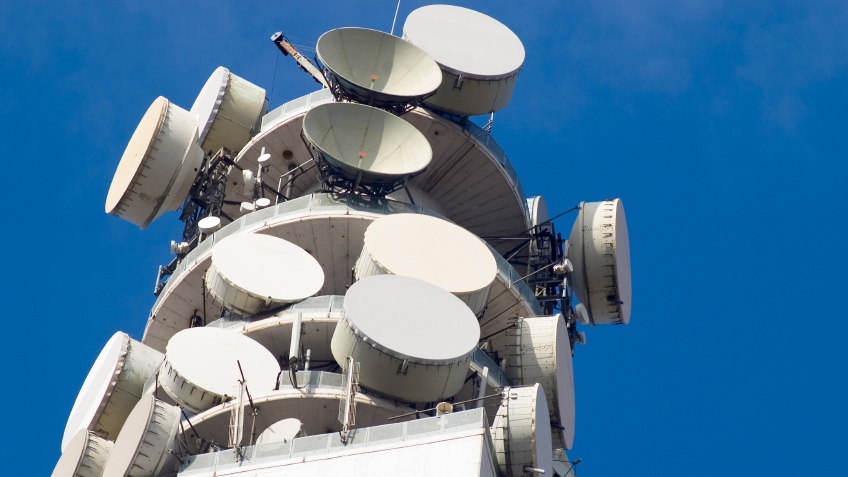 Wireless spectrum auction Canada