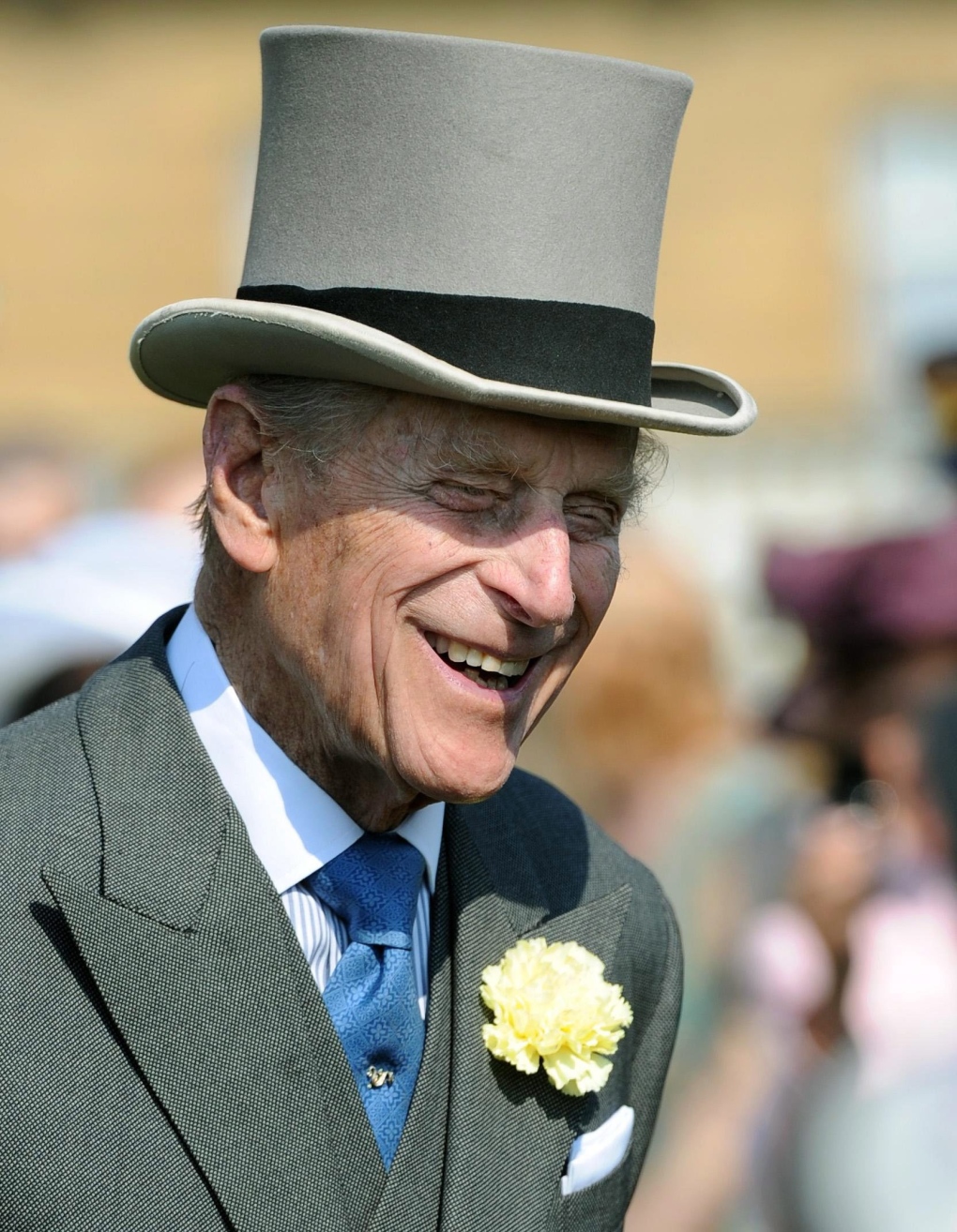 Prince Philip doing better after surgery