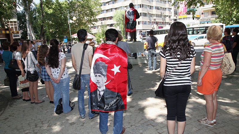 Turkey's standing man a new way to protest