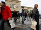 File photo: Patrons line up to get into an LCBO outlet as others leave after stocking up with their New Years eve beverages in Mississauga, Ont., Monday, December 31, 2007. (J.P. Moczulski / THE CANADIAN PRESS)