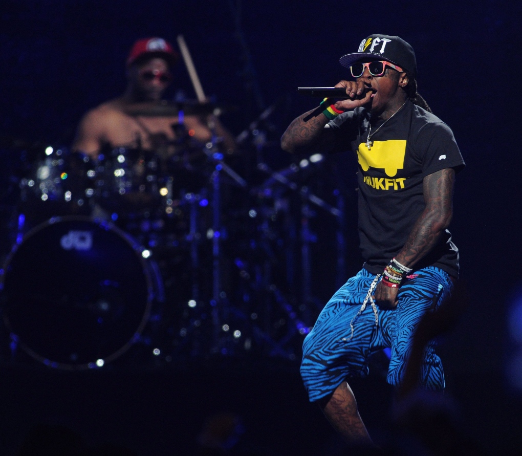 Lil Wayne performs at the iHeart festival