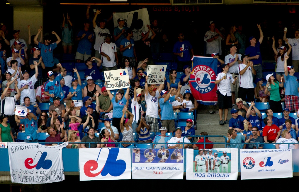 Expos fans pack bleachers at Toronto game