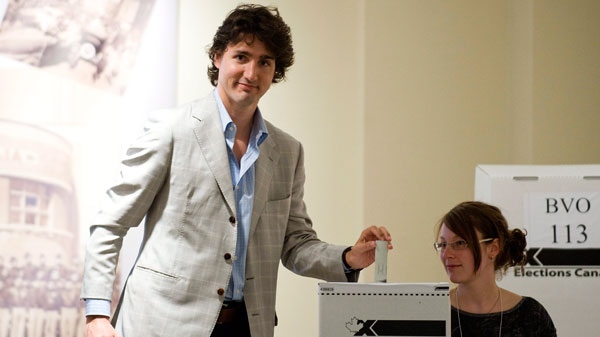 Justin Trudeau, Liberal candidate for the riding of Papineau casts his vote in Canada's federal election in Montreal, Monday, May 2, 2011 . (Graham Hughes / THE CANADIAN PRESS)
