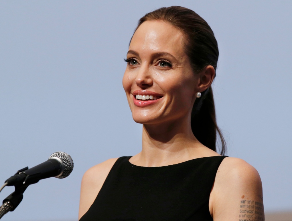 Angelina Jolie speaks out against rape in war zone