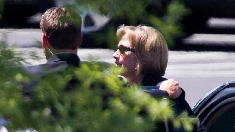 Hillary Clinton, Obama to meet for lunch