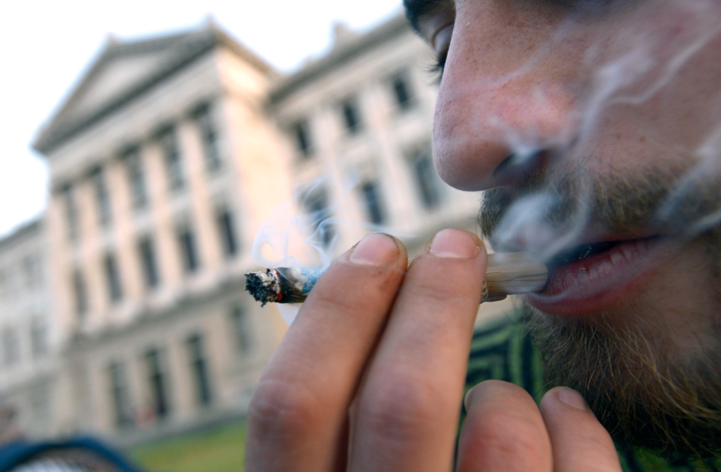Uruguay legalize marijuana