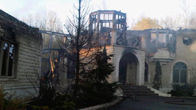 A fire destroyed this home on Queenscourt Crescent in Manotick, Thursday, May 11, 2011. Courtesy: Ottawa Fire Services