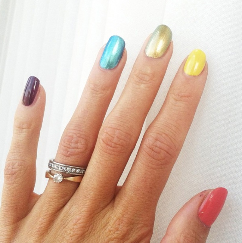Emma Green Tregaro's rainbow fingernails