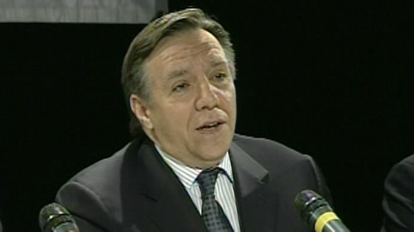 Francois Legault says the reason for the doctor shortage is poor management (May 17, 2011)