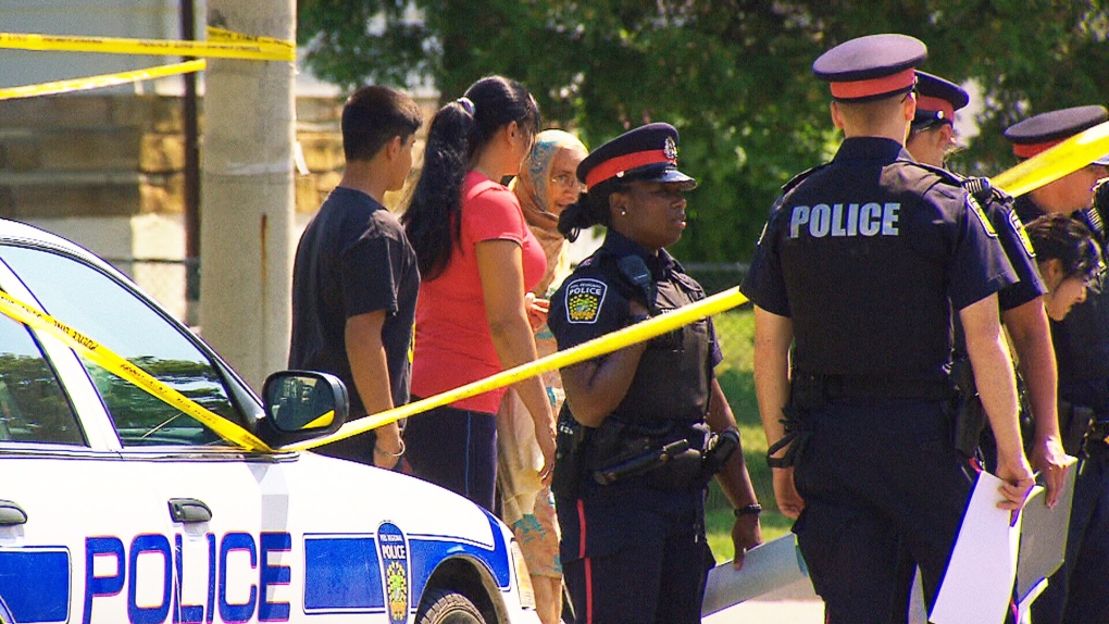 Man dead after Mississauga shooting